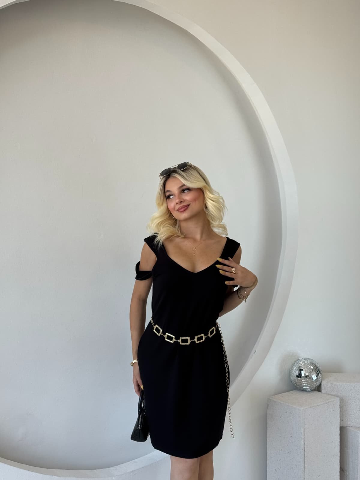 Kadın Askılı Soğuk Omuz Detaylı Modal Elbise