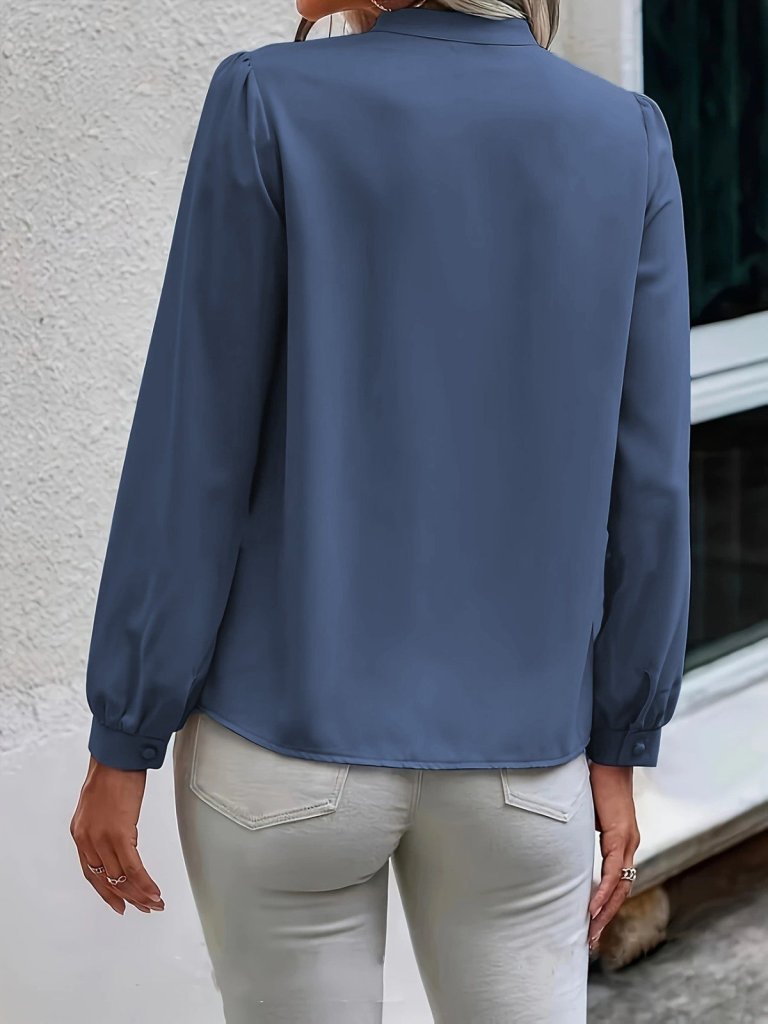 Kadın Uzun Kollu Yakalı Yakadan Bağcıklı Düğmeli Sandy Bluz