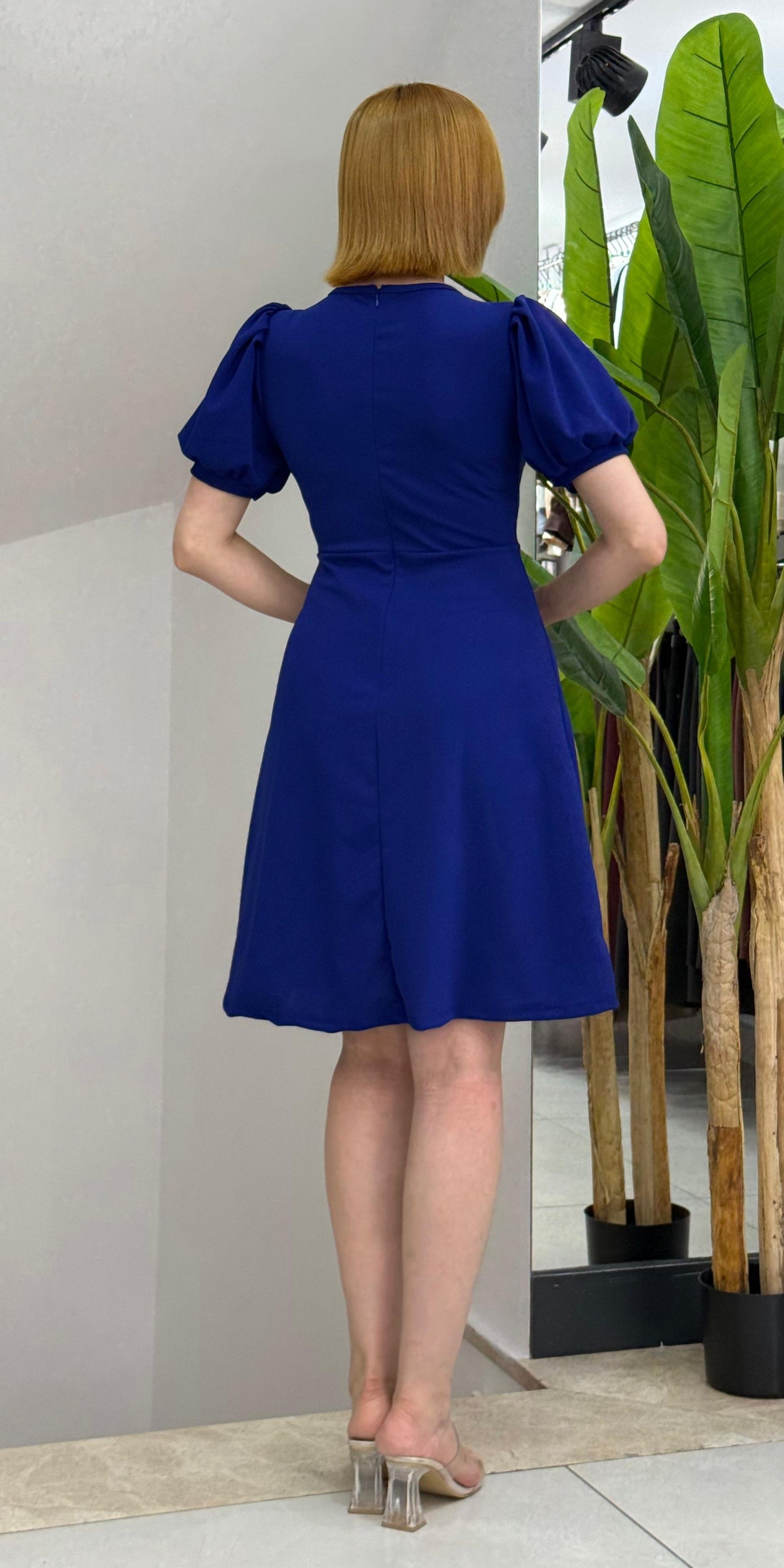 Kadın Kısa Kollu Bisiklet Yaka önden Düğmeli Ithal Krep Elbise