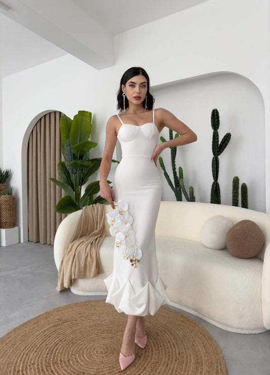 Dominic Eteği Büzgülü Midi Boy Elbise