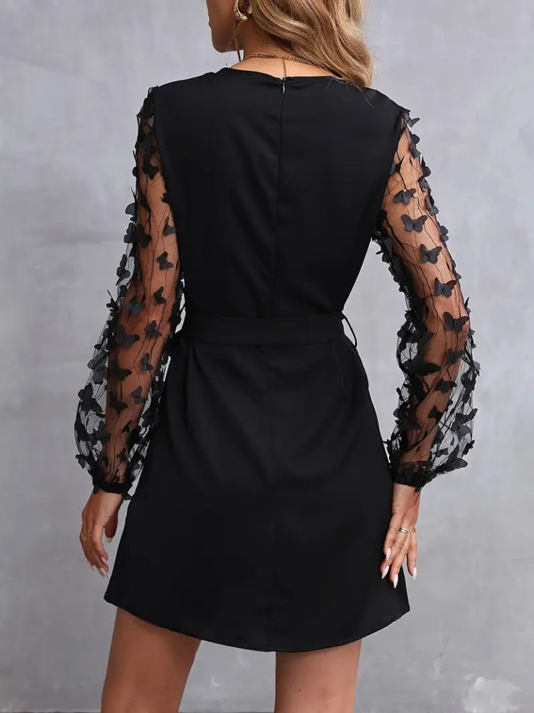 Kadın Uzun Kollu Bisiklet Yaka Kollar Tül Kelebek Detaylı Ithal Krep Elbise