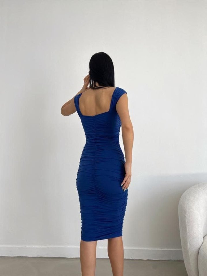 Kadın Sendy Kumaş Kalın Askılı Midi Boy Elbise