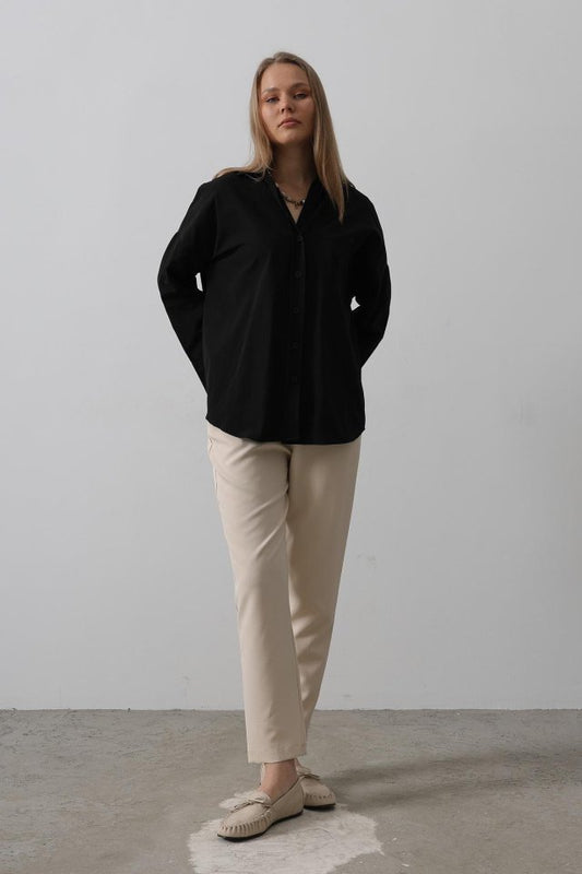 Geniş Manşet Detaylı Gömlek - Siyah