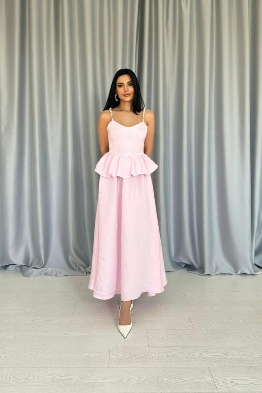 Pembe Beli Büzgülü İnci Askılı Uzun Elbise