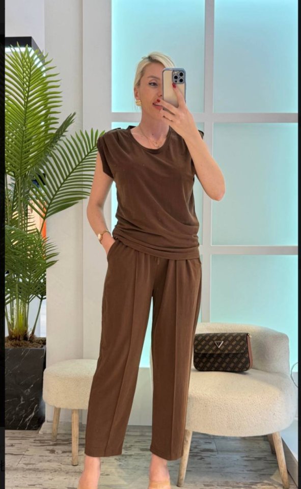 Kadın Vatkalı Düşük Kol Rahat Kesim İkili Takım