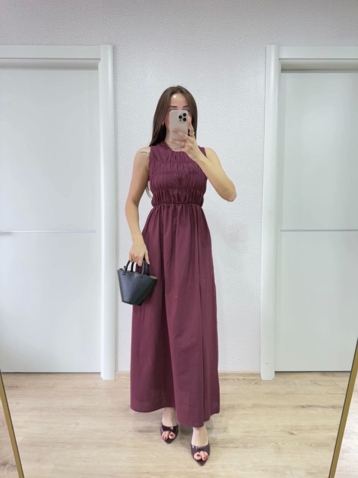 Kolsuz Göğüs Lastıklı Uzun Elbise - Bordo