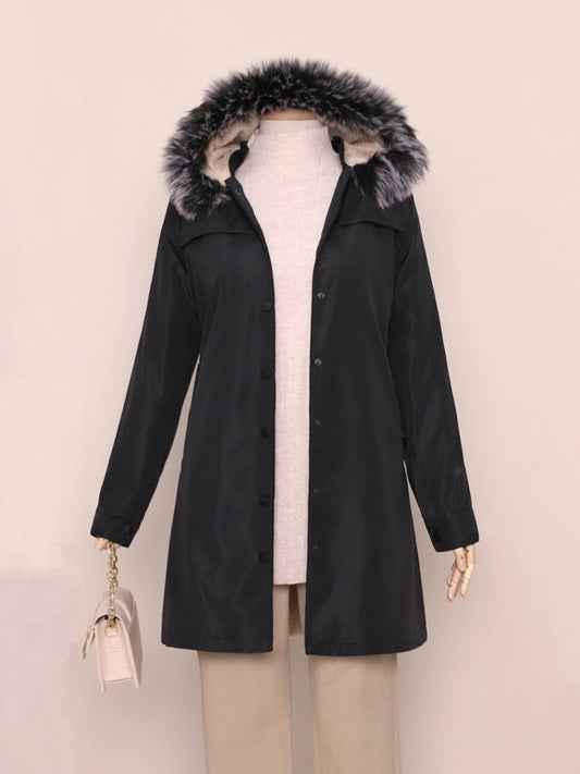 Çıkma Kapşonlu Çıtçıtlı Cepli Kısa Kaban -Siyah