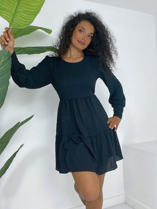 Yuvarlak Yaka Beli Lastikli Eteği Katlı Ayrobin Elbise -Siyah