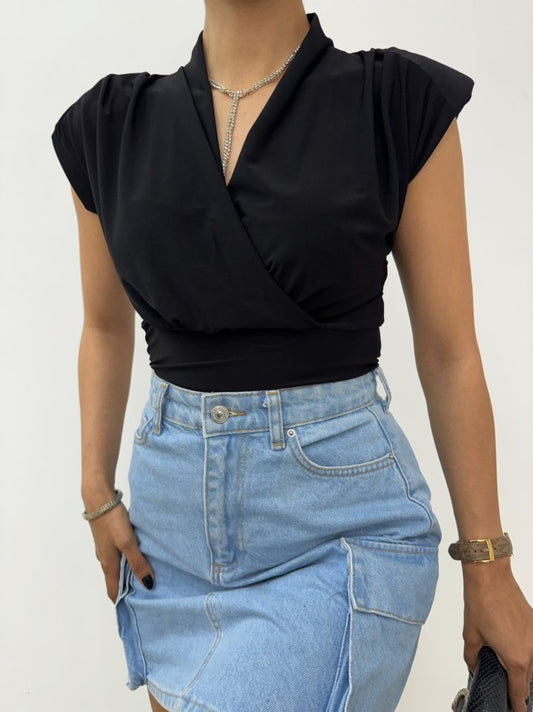 Sıfır Kol Vatkalı Kruvaze Model Sandy Bluz -Siyah