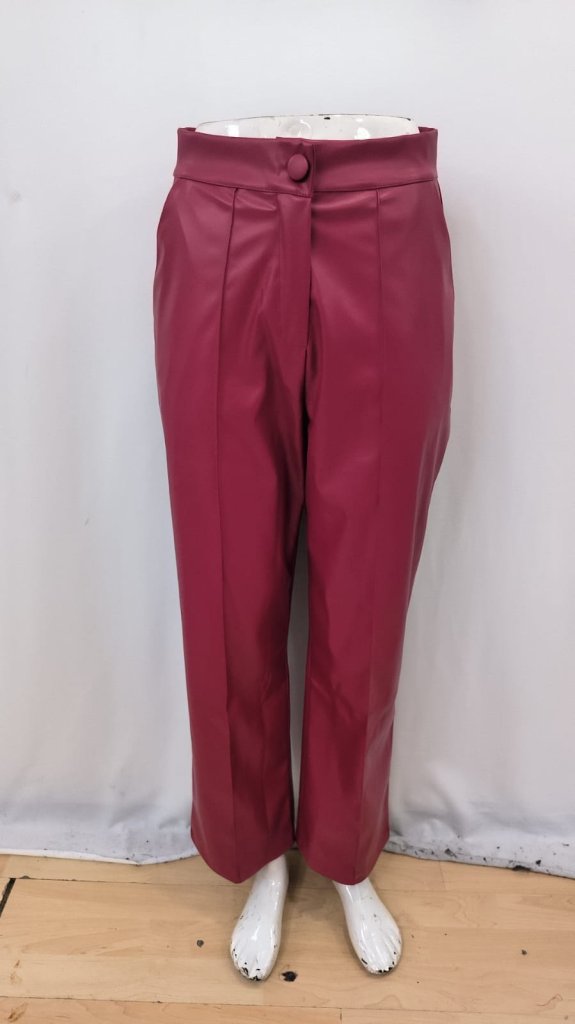 Kadın önden Fermuarlı Cepli Geniş Kesim Lame Deri Pantolon