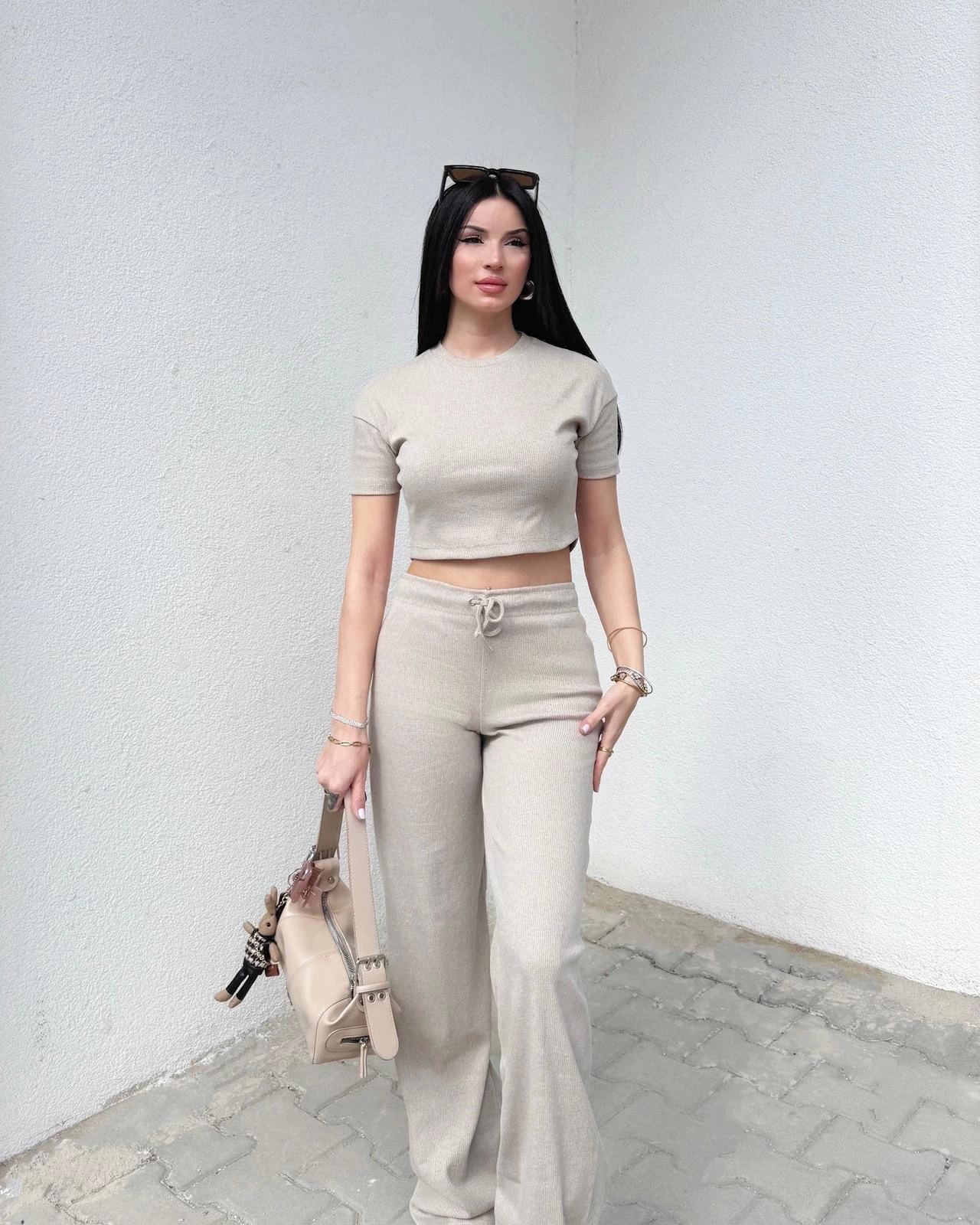 Bol paça pantolonlu alt üst takım