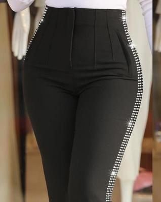 Kadın Yüksek Bel Yanlardan Taş Detaylı Ithal Krep Pantolon