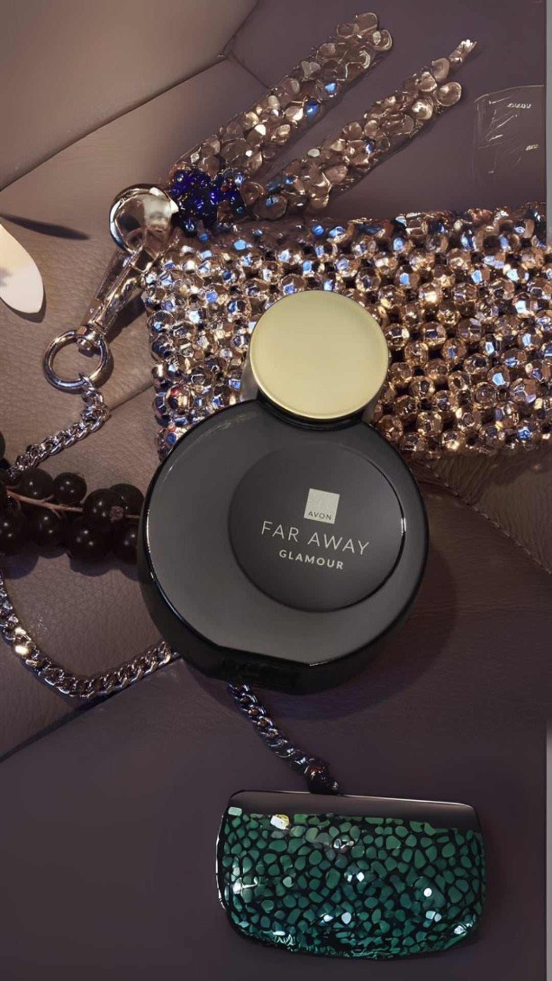 Far Away Glamour Kadın Parfüm | Şıklık ve Çekicilik