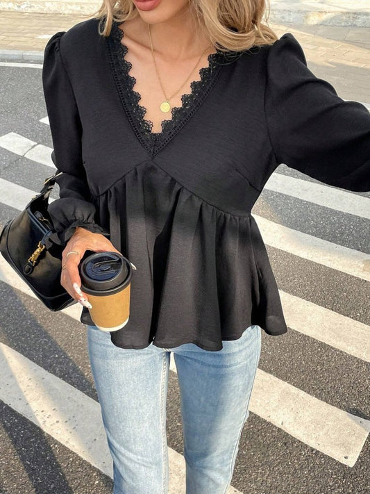 Kadın Uzun Kollu V Dantel Yaka Aerobin Bluz