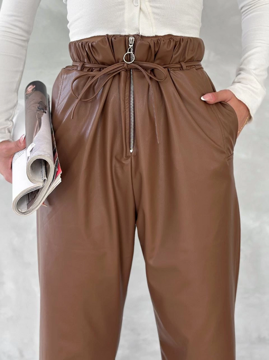 Kendinden ince kemerli deri pantolon kahve t1178