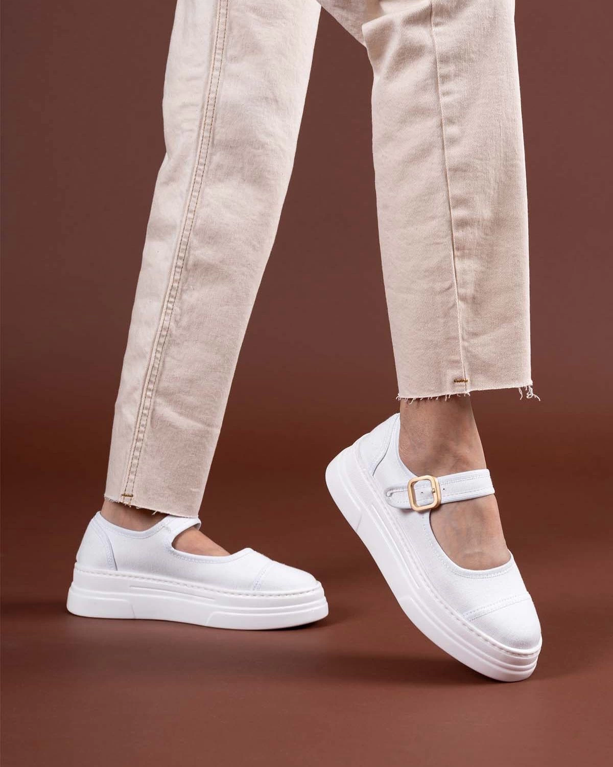 Lunni Beyaz Keten Spor Ayakkabı