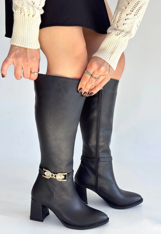 Mooni Siyah Cilt Topuklu Çizme