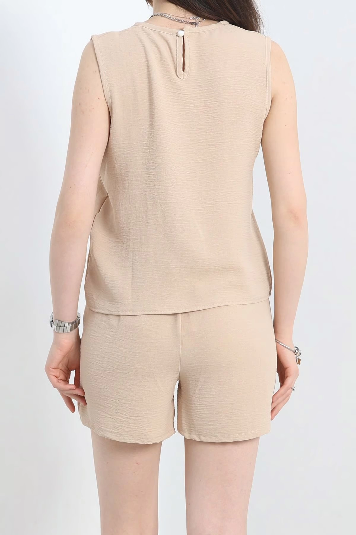 Şortlu Ayrobin takım bej