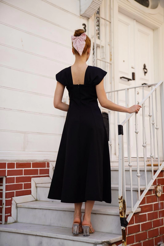 U yaka prenses elbise siyah s255101