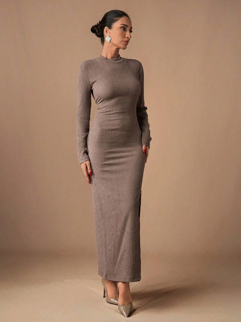 Yırtmaçlı kalın bürümcük uzun elbise vizon