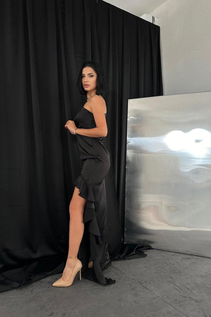 Siyah Volanlı Saten Abiye