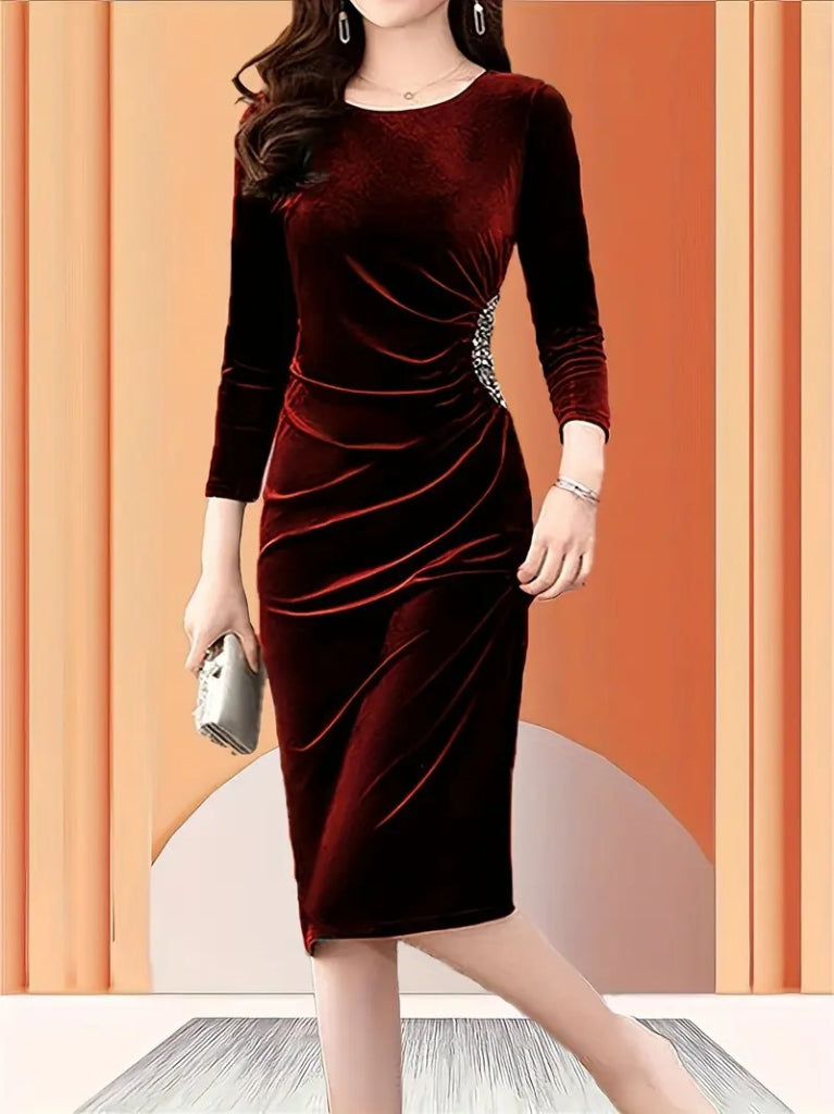 Kadın Uzun Kollu Bot Yaka Yanı Taş Detaylı Midi Kadife Elbise