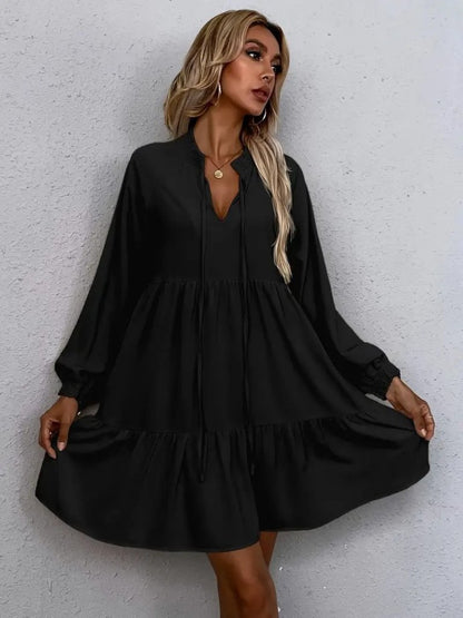 Kadın Uzun Kollu Yakadan Bağcıklı Fırfırlı Keten Mini Elbise