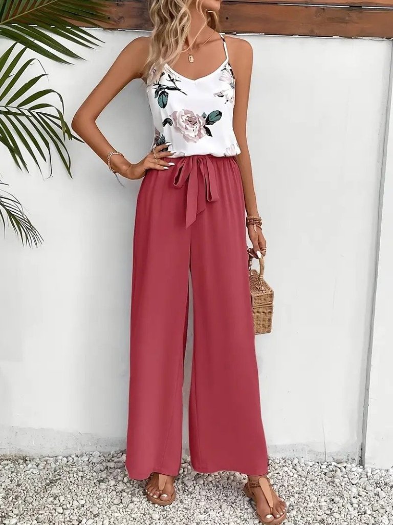 Kadın Ip Askılı V Yakalı Süprem Bluz Ve Aerobin Pantolon Ikili Takım