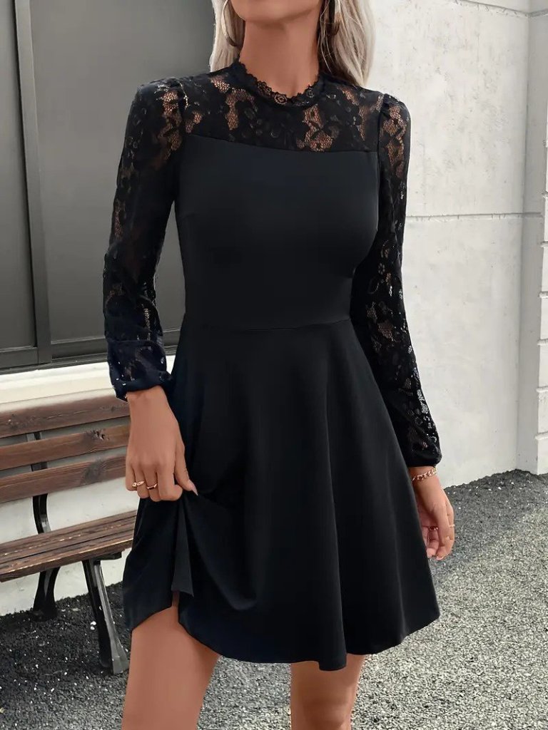 Kadın Uzun Kollu Dantelli Kloş Mini Ithal Krep Elbise