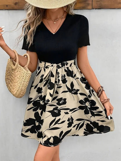 Kadın Kısa Kollu V Yakalı Belden Kuşaklı çiçek Desenli üst Viskon Alt Süprem Elbise