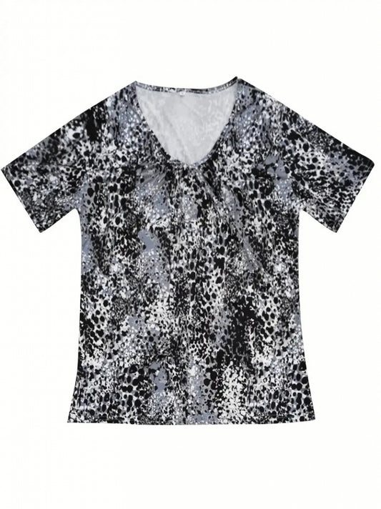 Kadın V Yaka Renkli Leopar Desen Büzgü Detay Süprem Bluz