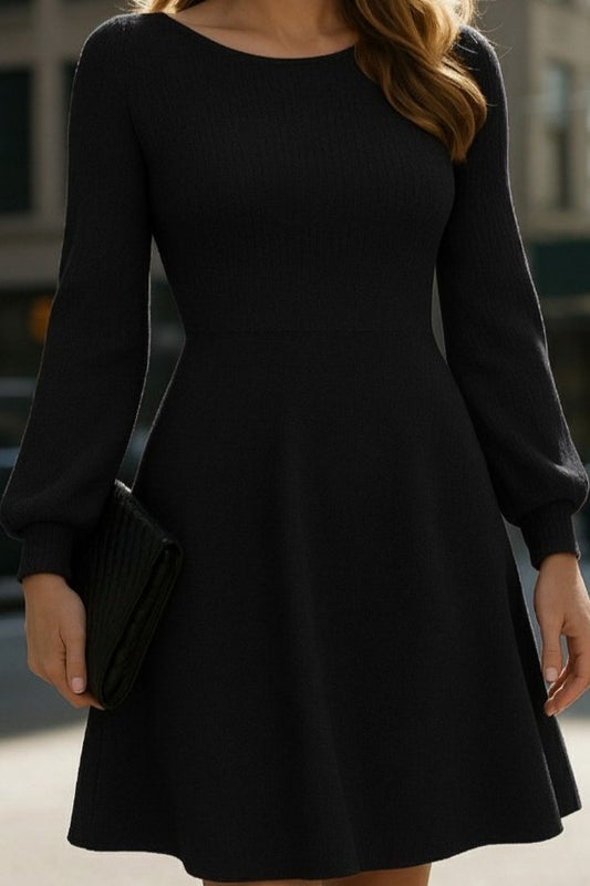 Kadın Uzun Kollu Kayık Yaka Kısa Triko Elbise