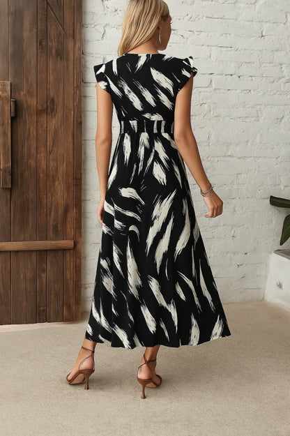 Kadın Kısa Kollu V Yakalı Desenli Yandan Yırtmaçlı Süprem Elbise