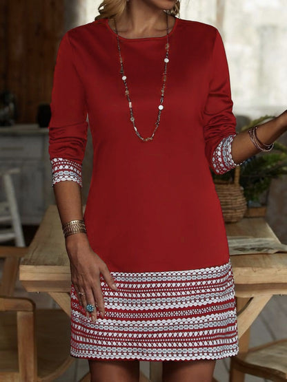 Kadın Uzun Kollu Bisiklet Yaka Kol Ağzı Ve Etek Ucu Baskılı Iki Iplik Elbise