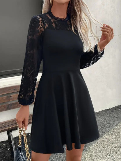 Kadın Uzun Kollu Dantelli Kloş Mini Ithal Krep Elbise