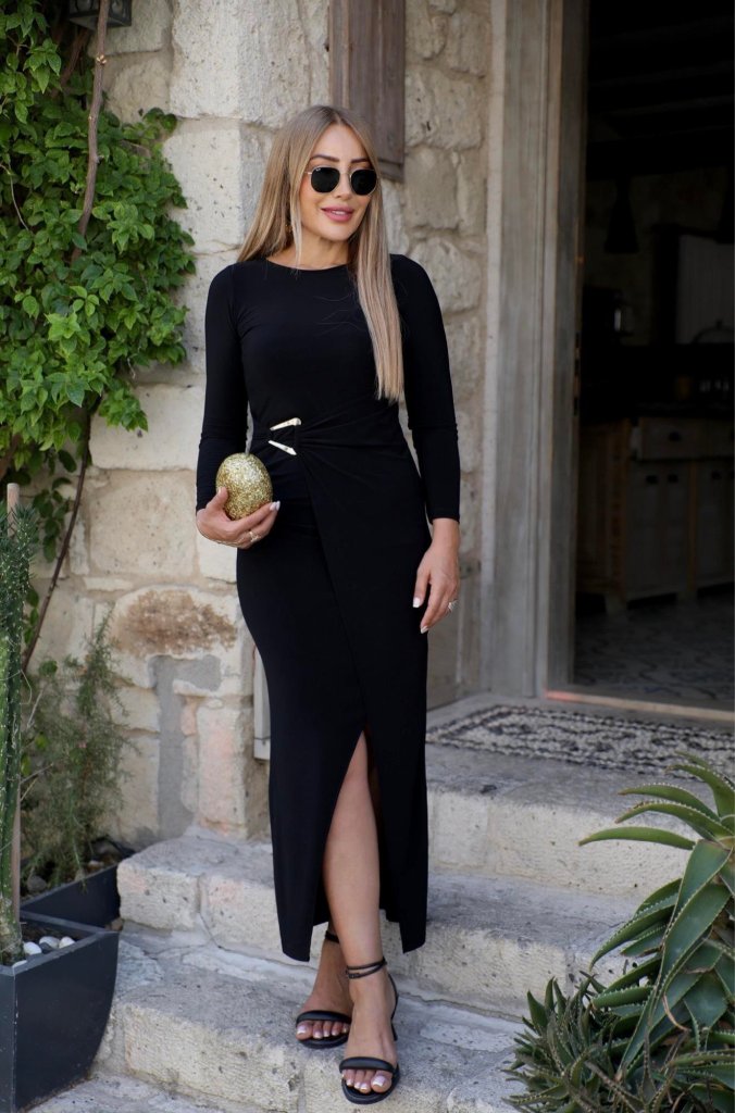 Kadın Uzun Kollu önden çapraz Detaylı Yandan Toka Detaylı Uzun Sandy Elbise