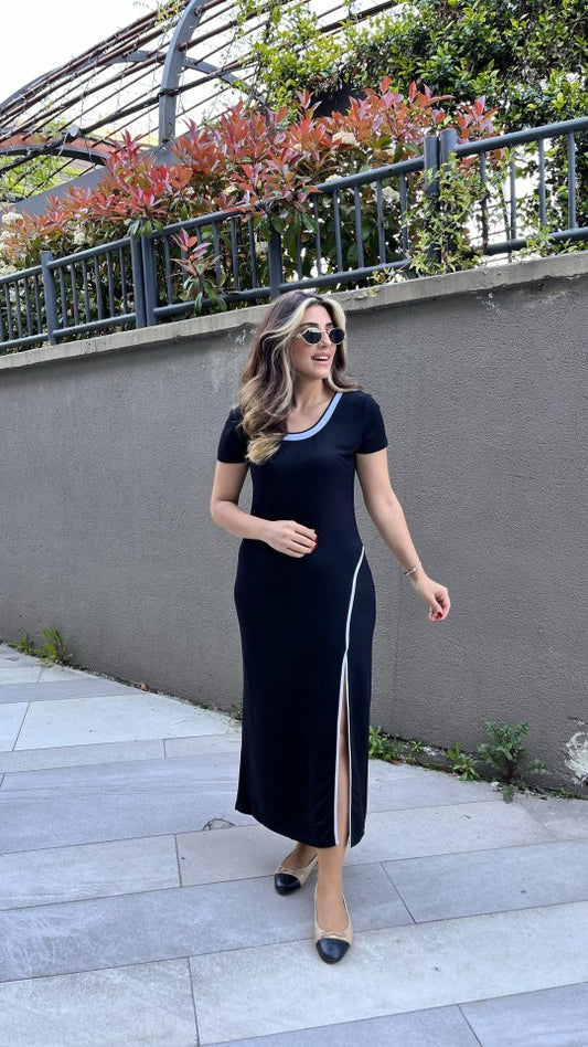 Kadın Yuvarlak Ribana Yaka Beyaz Yırtmaç Detaylı Viskon Tam Boy Elbise