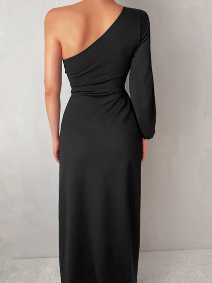 Tek Omuz Açık Derin Yırtmaçlı Krep Tam Boy Elbise