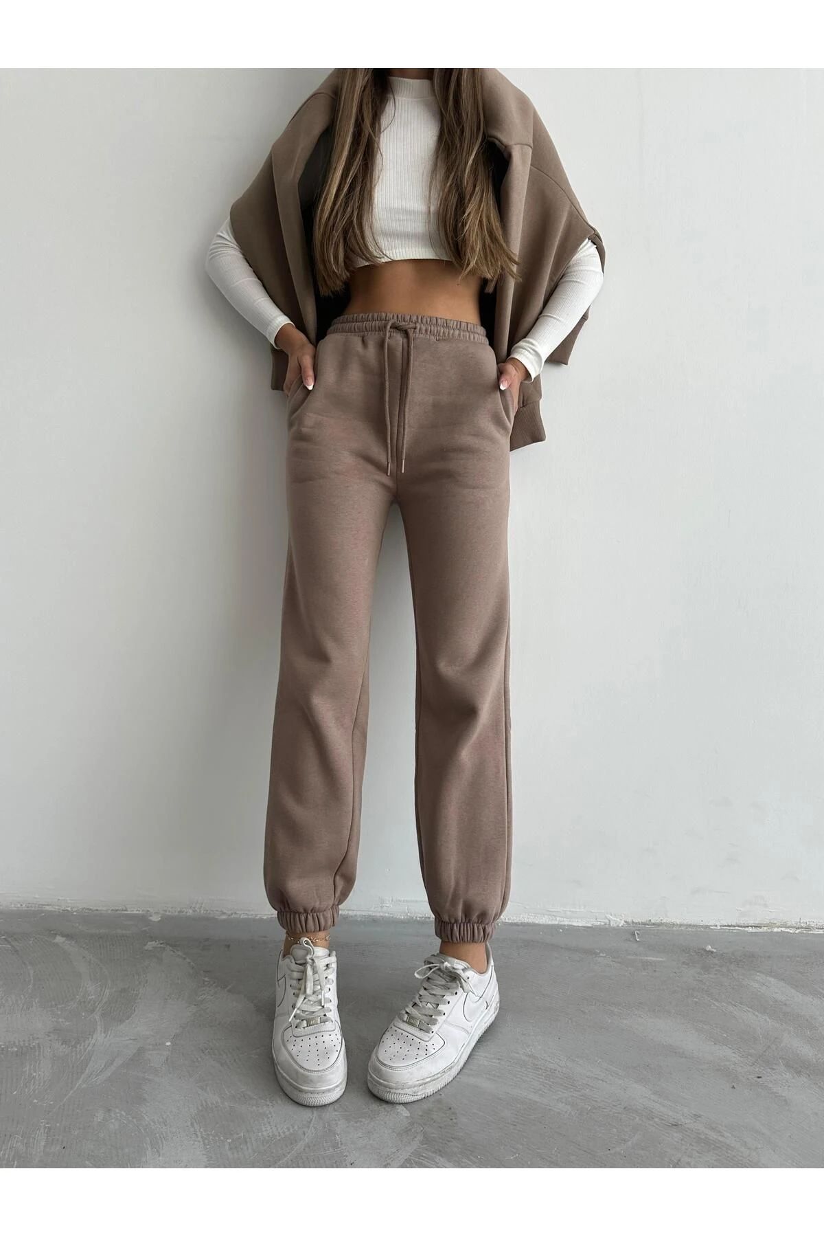 3 iplik şardonlu paça lastikli eşofman vizon is001