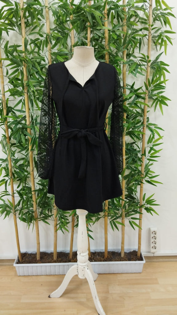 Kadın Uzun Kollu Yakadan Bağcıklı Belden Kuşaklı Ithal Krep Elbise