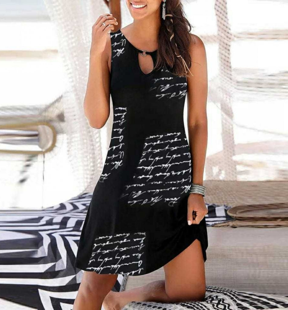 Kadın Kolsuz Halka Detay Mektup Desenli Mikro Elbise