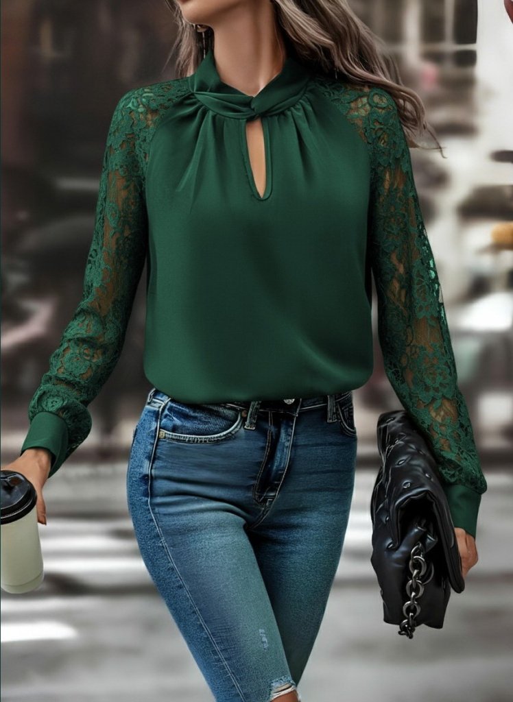 Kadın Uzun Kollu Yaka Düğme Detay Güpürlü Kol Krep Bluz