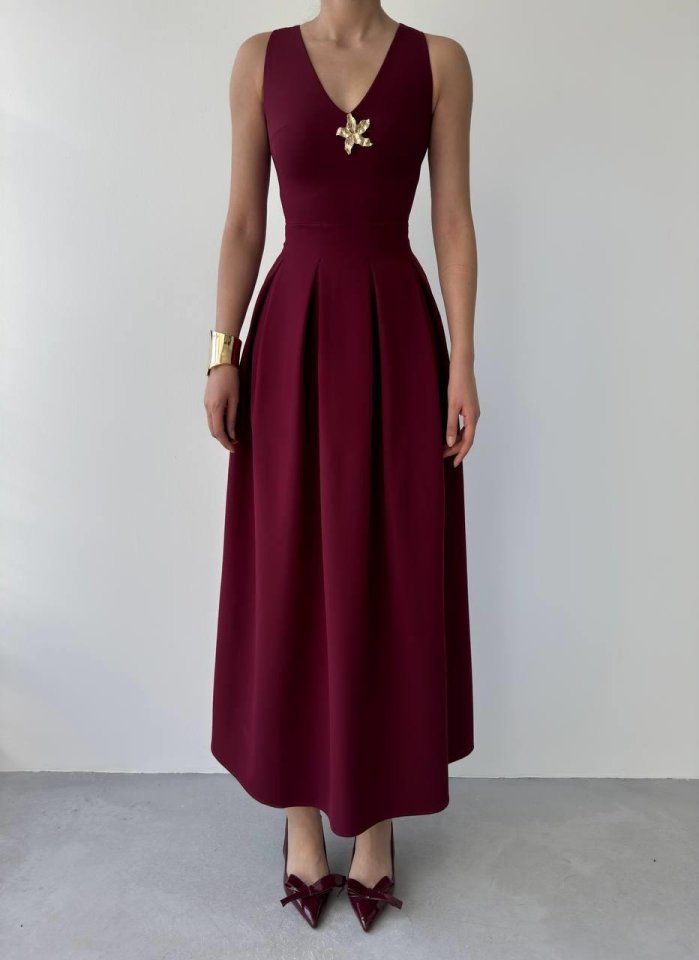 Late Yıldız Detaylı Elbise