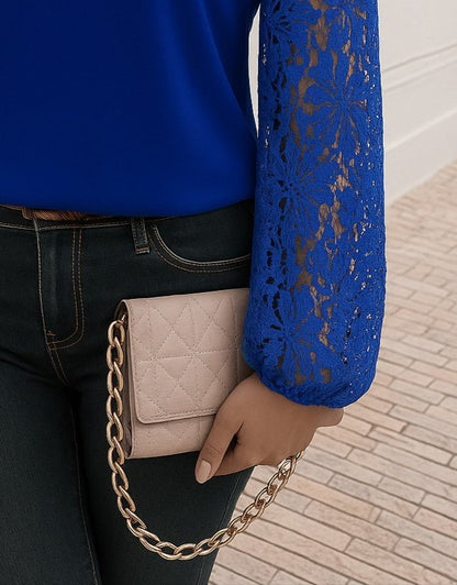 Kadın Uzun Kollu Asimetrik Yakalı Dantelli Ithal Krep Bluz