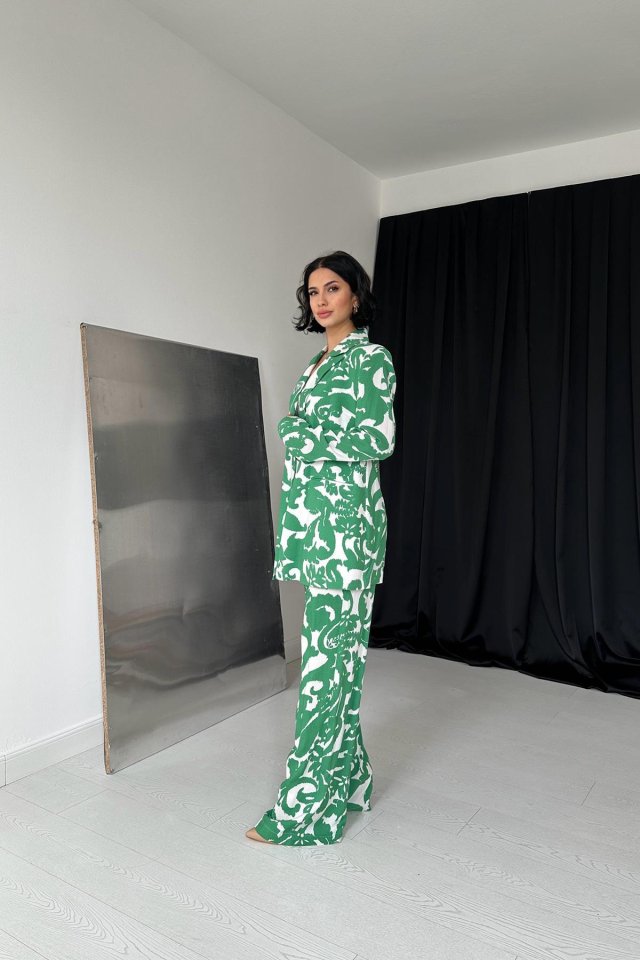 Yeşil Ceket Ve Pantolon Takım