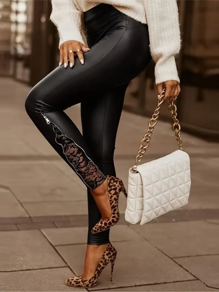 Kadın Yüksek Bel Yandan Yırtmaçlı Dantel Detaylı Deri Tayt