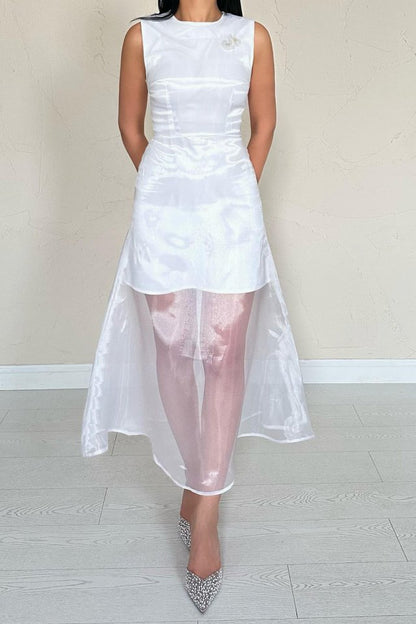 Beyaz Organze Detaylı Atlas Elbise