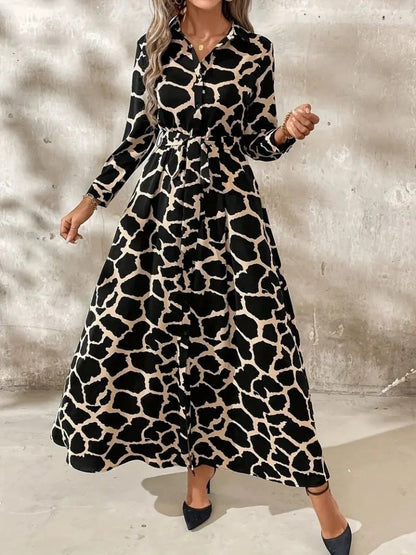 Kadın Uzun Kollu Yakalı önü Düğmeli Desenli Belden Kuşaklı Uzun Süprem Elbise