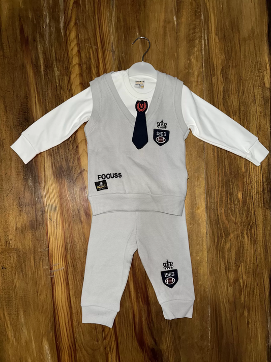 6-24 aylık kravatlı üçlü takım gri