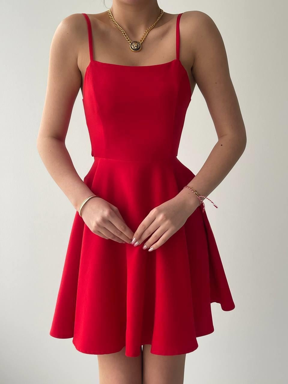 Pole İp Askılı Elbise